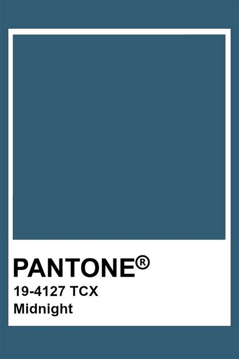 midnight blue pantone color.